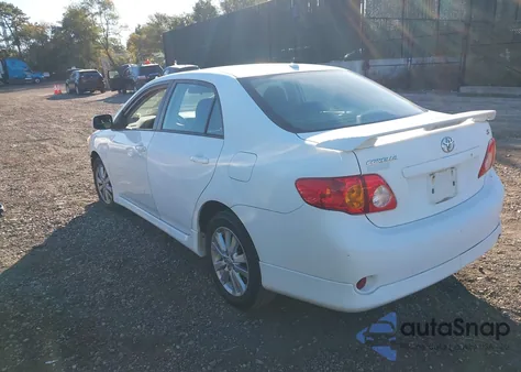 2010 Toyota Corolla S из США, поврежденный, VIN 2T1BU4EE9AC416824